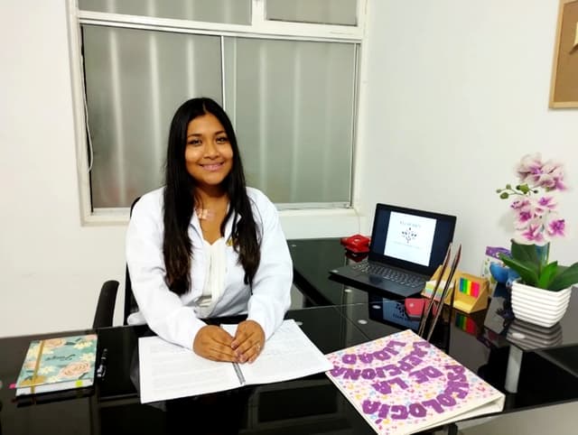 Ps. Lucero Yanet Azabache Calderón